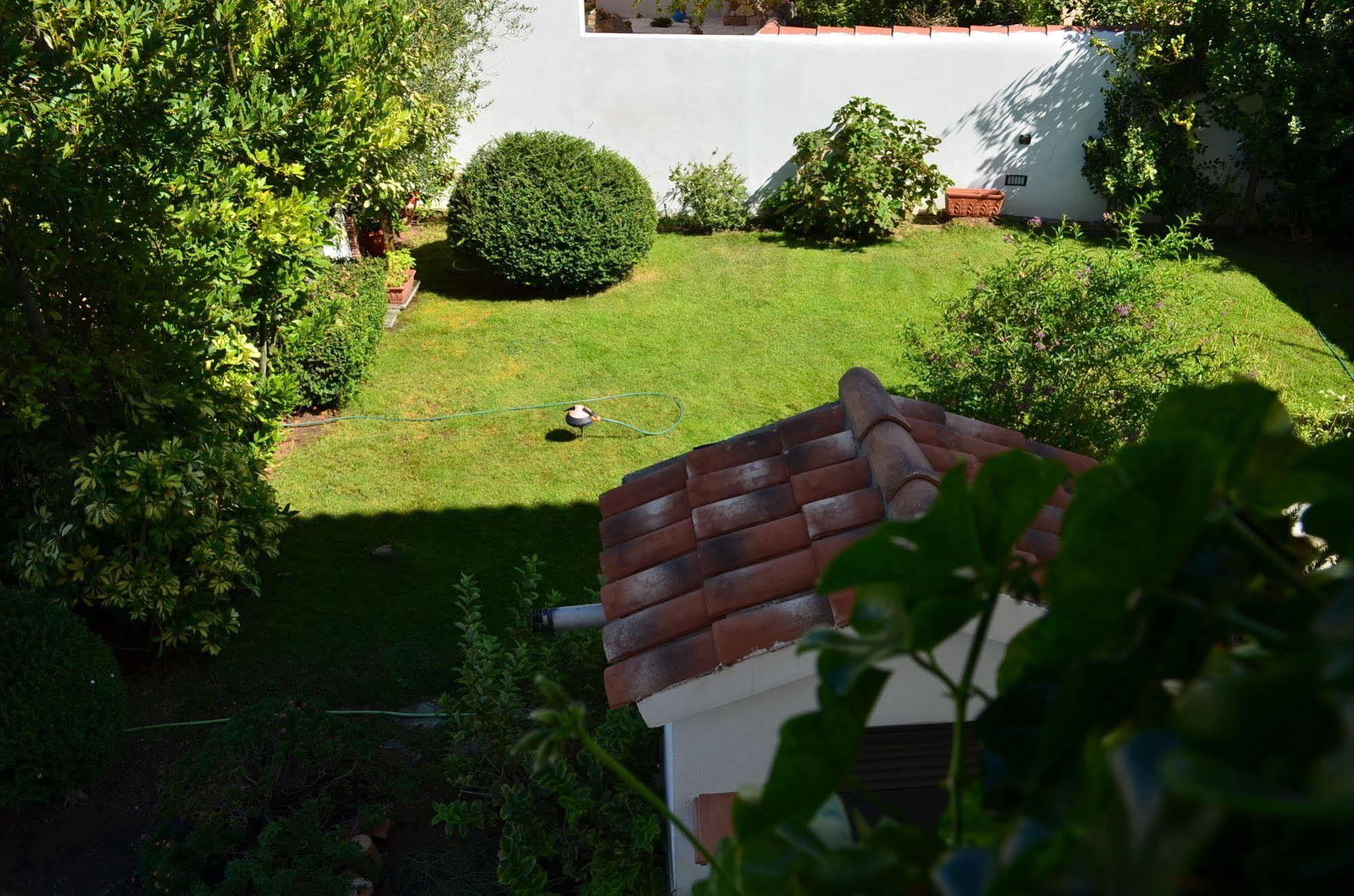 B&B Oliena Exterior photo